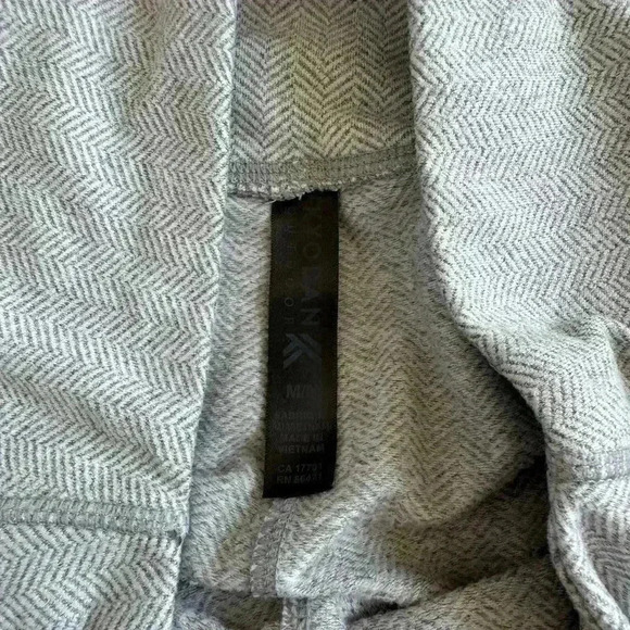 Kyodan Outdoor pants.  Women’s size medium. Grey and white in color. - Picture 4 of 10